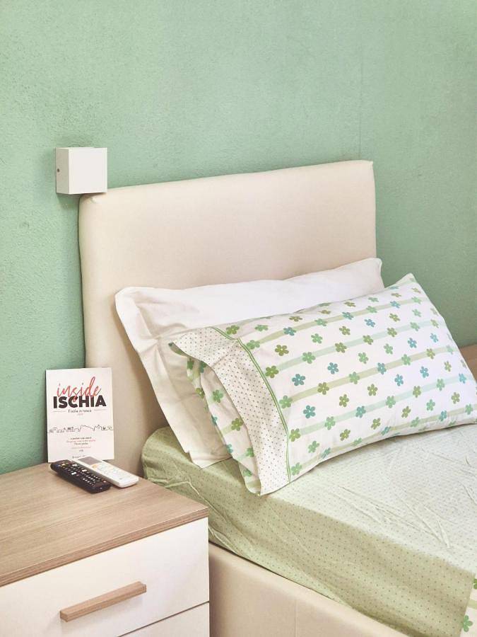 Appartamento per 7 persone, con idromassaggio e giardino nonché balcone a Chiaia