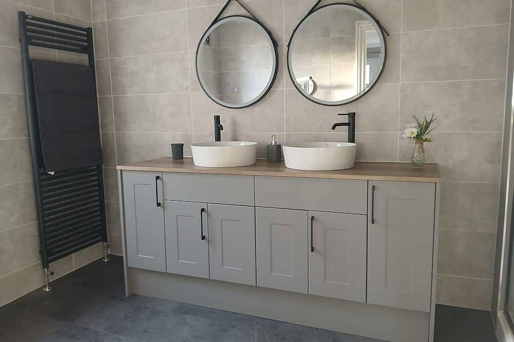 Park Cottage Bed & Breakfast near Burtonwood in St Helens, Nordwestengland