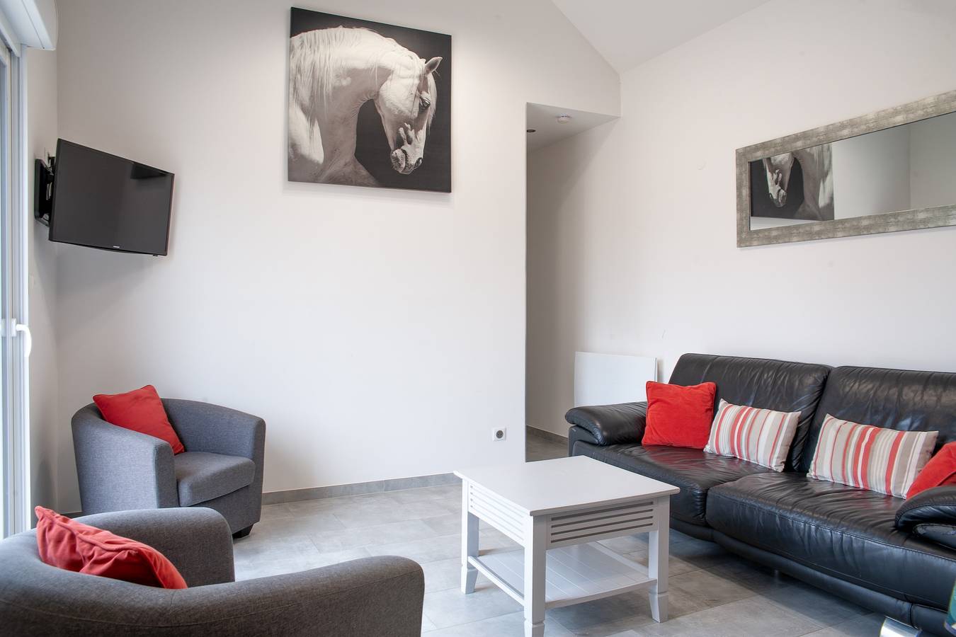 La Diligence - Jardin, parking privé in Montdidier region