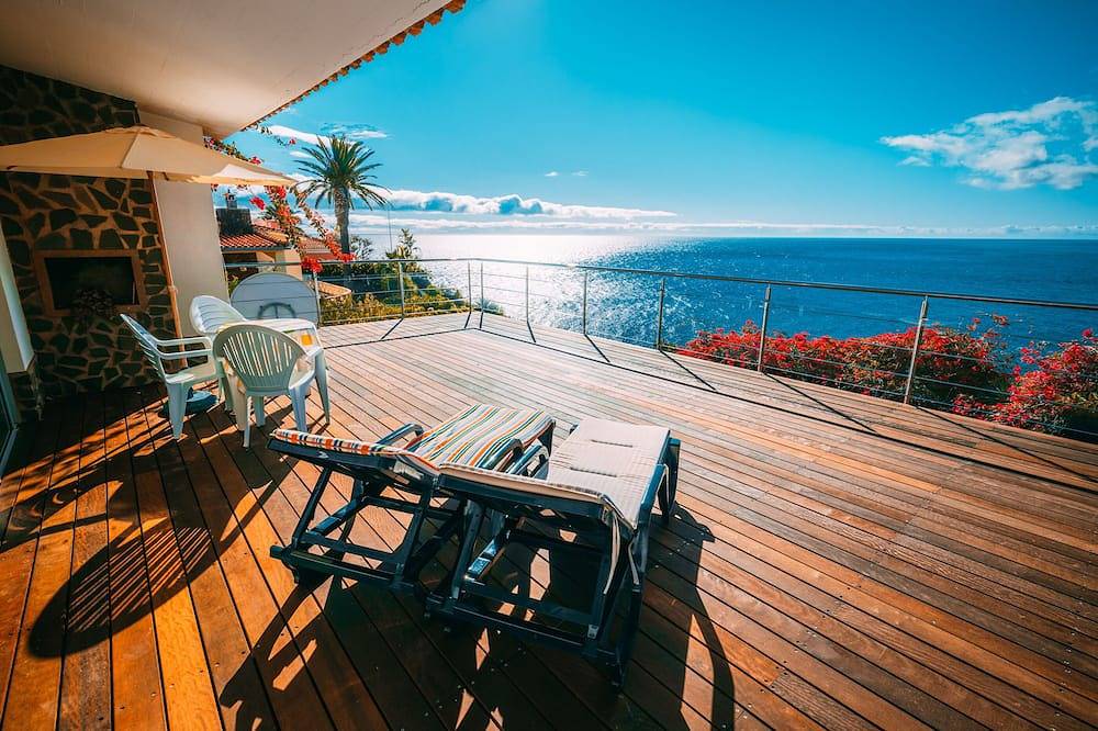 Casa vacanza a Caniço a partire da 168€ a notte