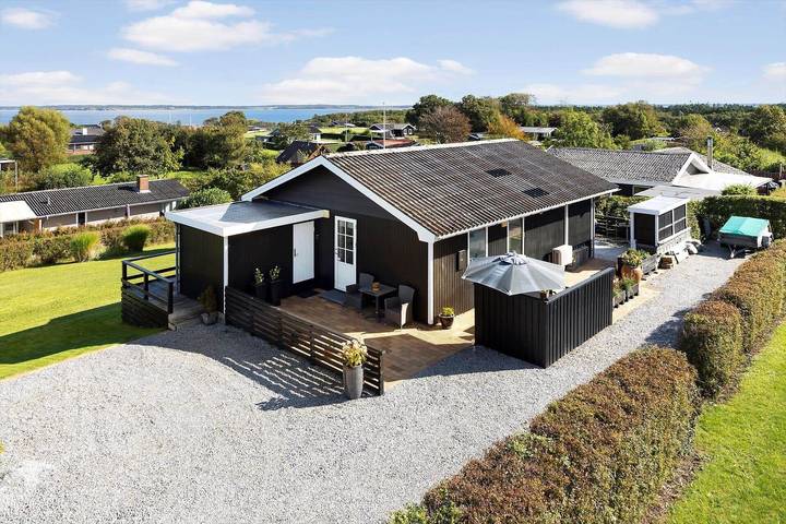 Ferienhaus für 4 Personen, mit Terrasse in Eskov Strandpark