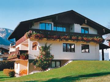 Ferienwohnung für 4 Personen, mit Balkon und Garten am Wolfgangsee
