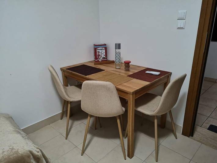 Gîte pour 5 personnes, avec vue sur l’océan ainsi que balcon et vue sur le lac, adapté aux familles dans Kalymnos - 3