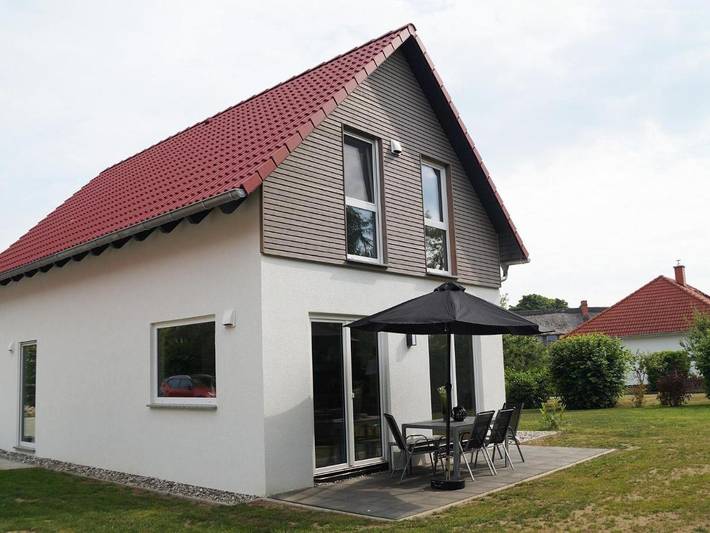 Ferienhaus für 6 Personen, mit Terrasse und Garten sowie Sauna in Wangern