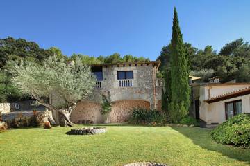 Finca in Pollença, Serra de Tramuntana für 8 