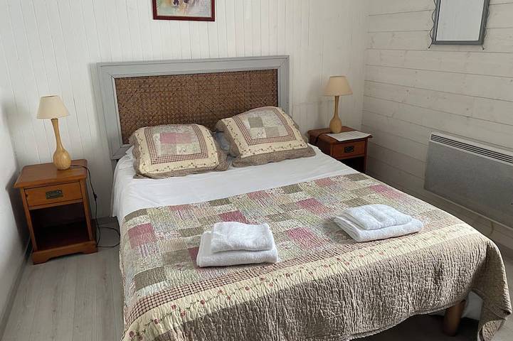 Gîte pour 5 personnes, avec terrasse et jardin à Clohars-Fouesnant - 2