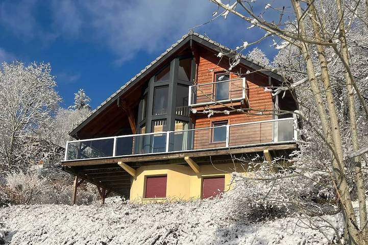 Chalet für 8 Personen, mit Balkon und Garten - 1