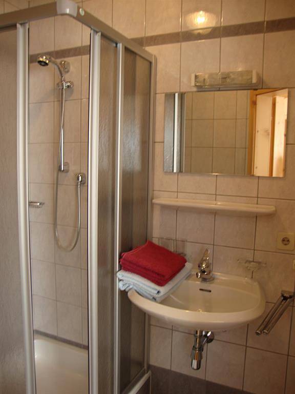 Camera doppia, doccia, Wc in Innervillgraten, Tirolo dell'Est