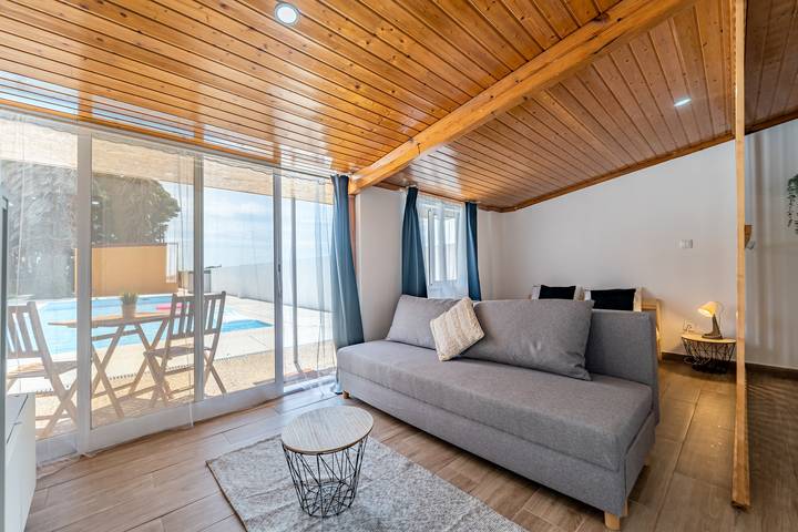 Ferienwohnung für 2 Personen, mit Garten und Balkon
