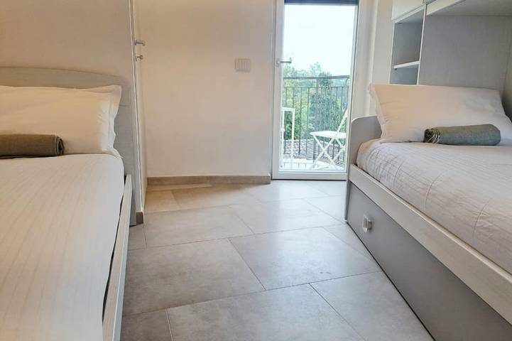 Appartamento intero, Sul lago di Lugano (Casa Tina) in Cressogno, Valsolda