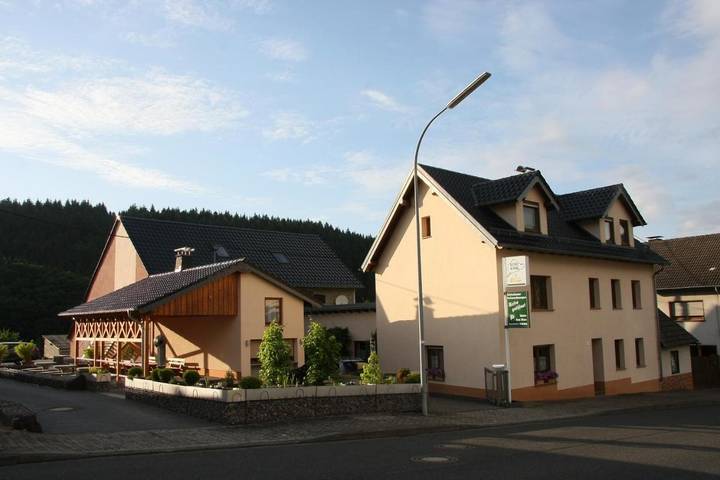 Chambre d’hôte pour 3 personnes, avec Vue à Leimbach
