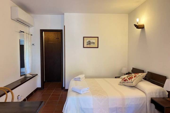 Bracciano Lake Farmhouse - Room Malva in Anguillara Sabazia, Lac de Bracciano