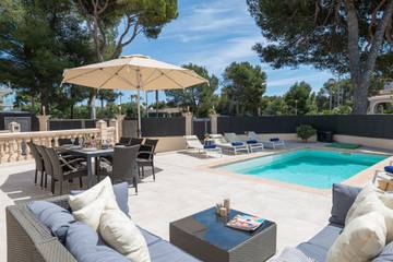 Holiday home in Muro, North Majorca für 8 