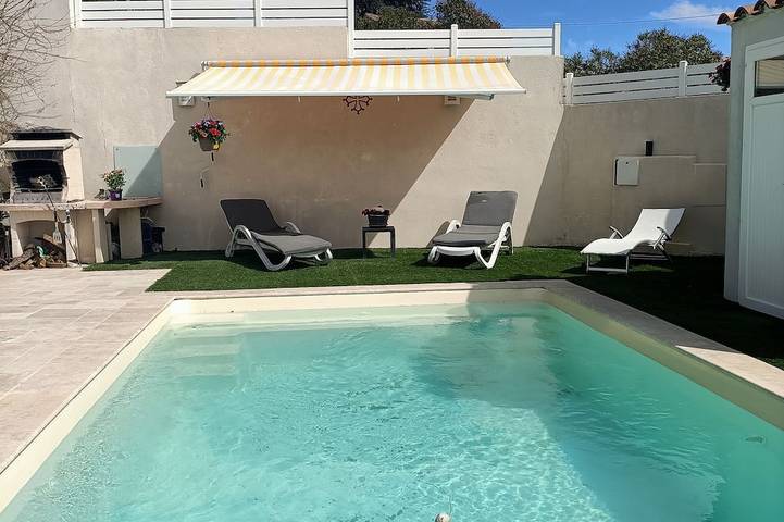 Location de vacances pour 4 personnes, avec terrasse à Lespignan