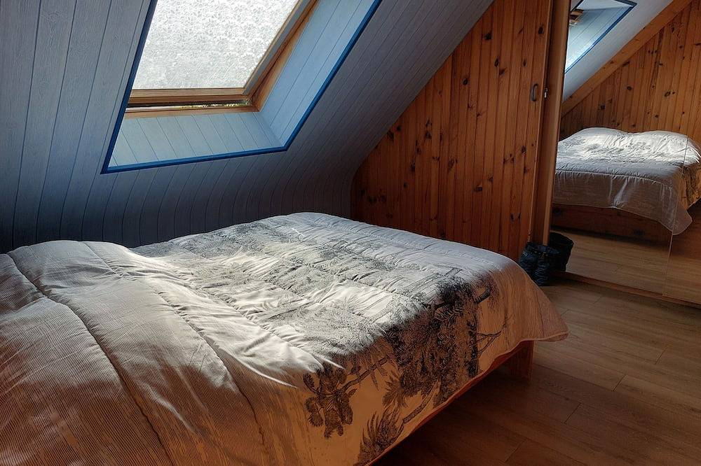Appartement entier, Bel appartement avec terrasse à 5 mn de St Cast in Matignon, Région de Dinan