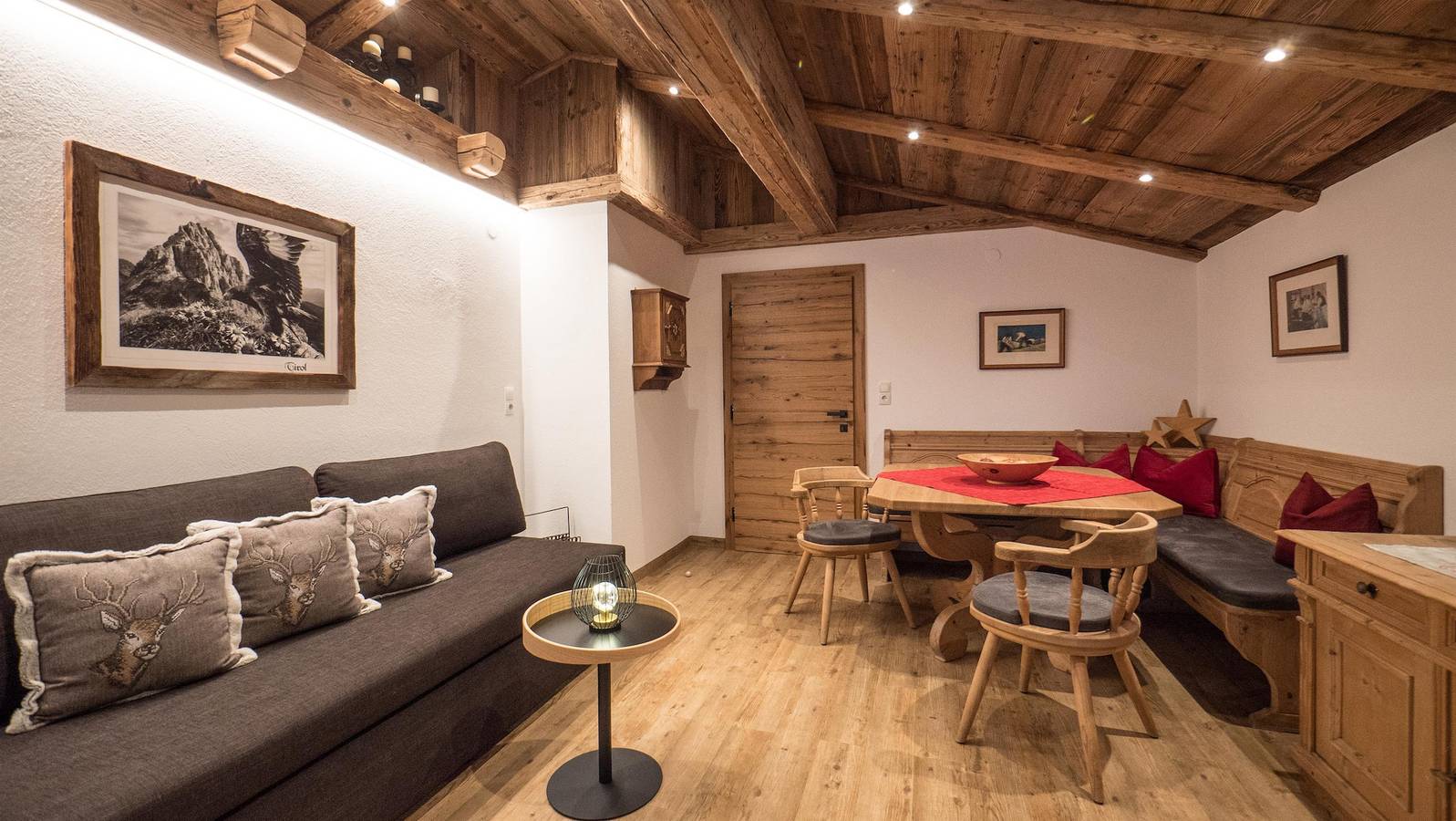Entire holiday apartment, Apart Tyrol in Uderns, Ski-Optimal Hochzillertal