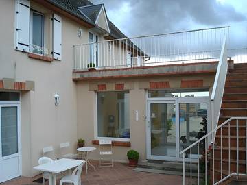 Chambre d’hôte pour 3 personnes, avec jardin dans Santilly