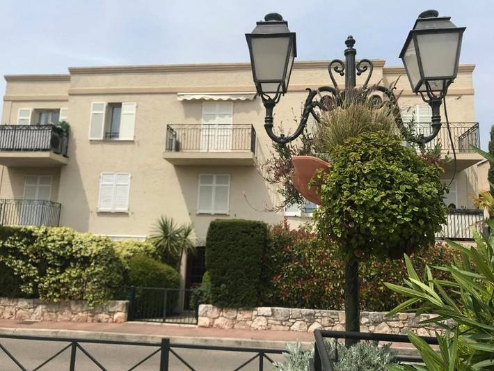 Gîte pour 3 personnes, avec vue et balcon, animaux acceptés à Saint-Jean-Cap-Ferrat - 2