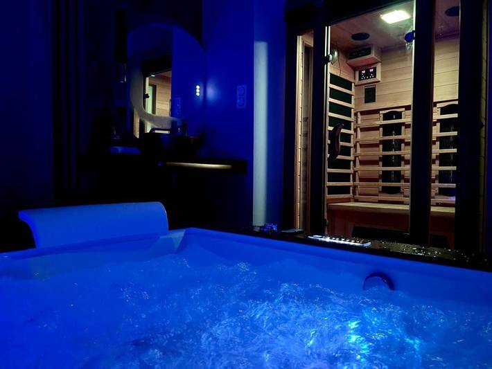 Appartement de vacances pour 2 personnes, avec sauna ainsi que terrasse et vue