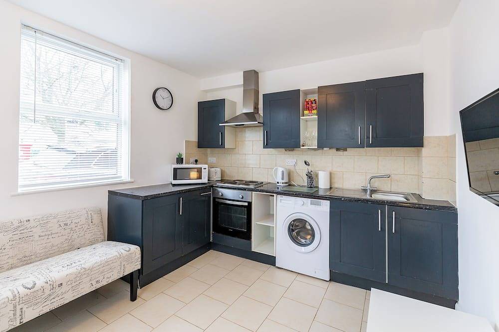 Entire apartment, Studio flat in Northampton, Northamptonshire