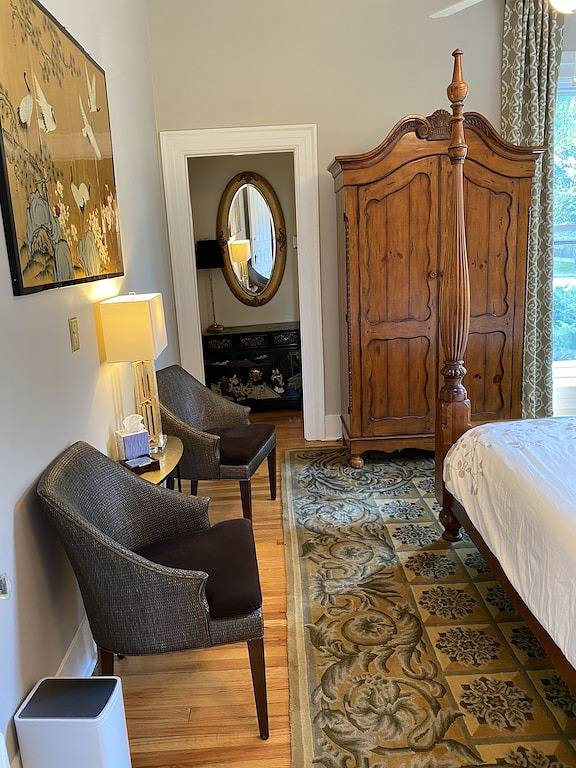 Peaceful Apartment In A Historic Home in Watertown, Jefferson County (NY)