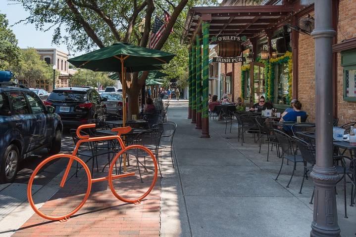 Vacation rental for 4 people, with pool and hot tub as well as balcony in Pensacola Beach