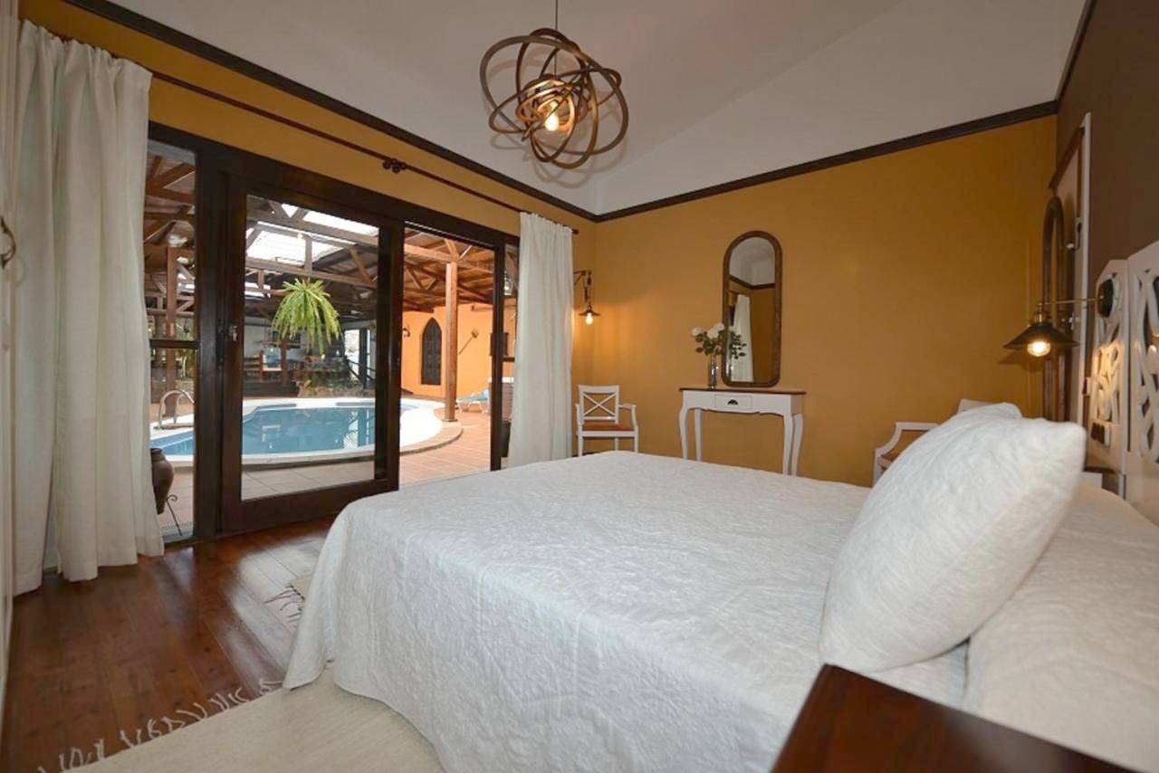 Villa with Private Pool in Triquivijate, Antigua