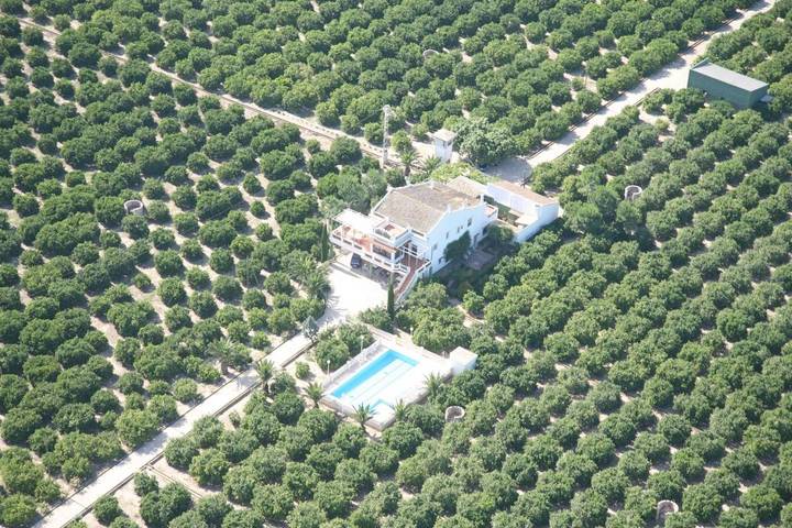Casa rural para 18 personas, con piscina para niños y jardín además de piscina y vistas, Se admiten mascotas en Ribera Baixa (València) - 3