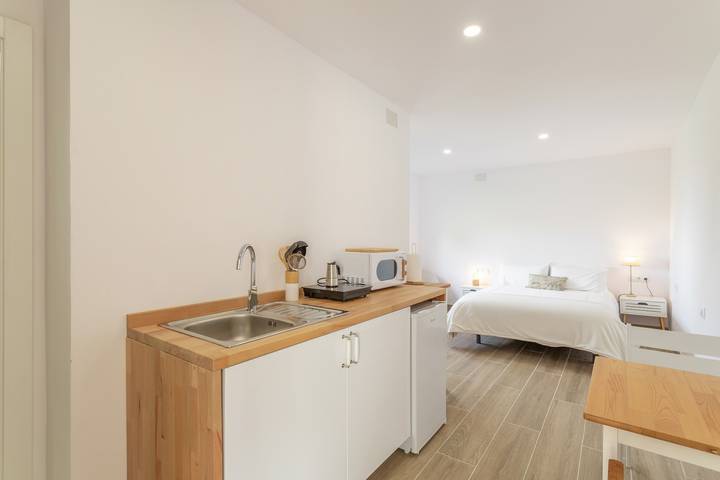 Entire studio, Vacation 'Bastion Del Drago - 3' with Mountain View, Shared Terrace and Wi-Fi in Arucas (municipality), North Gran Canaria