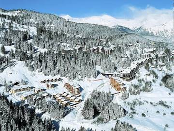Ferienwohnung für 4 Personen, mit Balkon und Pool im Wallis