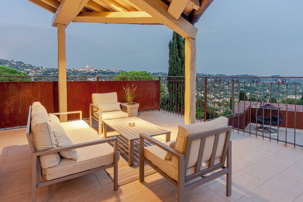 Maison Familiale vue Panoramique sur Saint Paul de Vence in La Colle-sur-Loup, Cannes und Umgebung