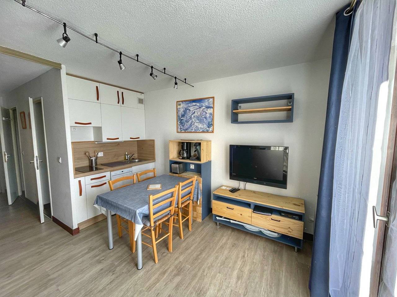 Estudio entero, Estudio con cabina y balcón, cerca de pistas y comercios, Flaine Forêt in Flaine, Arâches-la-Frasse