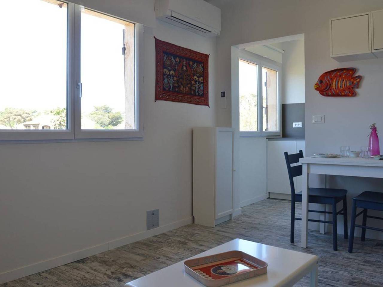 Hel lejlighed, Sainte-Maxime: renovated studio for 2 with air con, garden and parking in La Nartelle, Sainte-Maxime