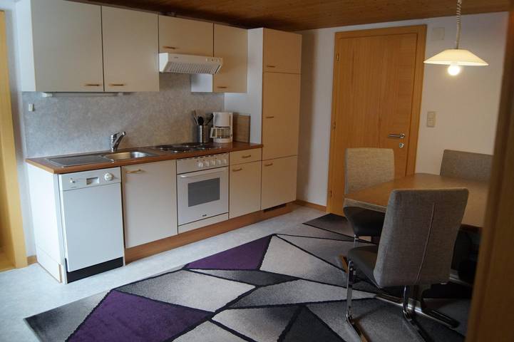 Ferienwohnung für 4 Personen, mit Garten und Terrasse in Warth - 4