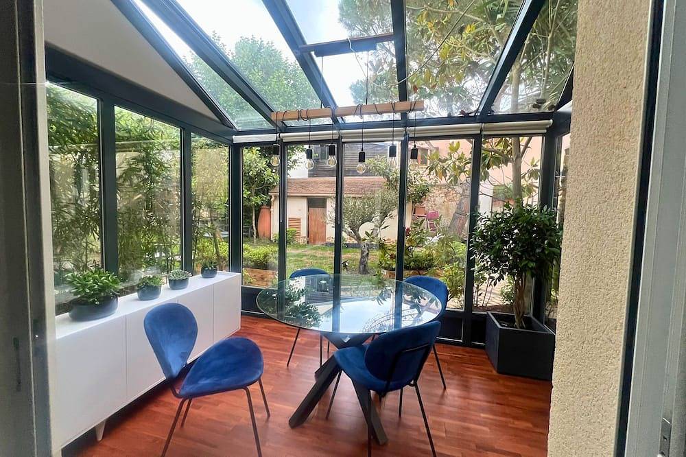 Appartement entier, Charmant duplex avec jardin aux portes de Paris – Saint-Rémy-lès-Chevreuse in Saint-Rémy-lès-Chevreuse, Parc naturel régional de la Haute Vallée de Chevreuse