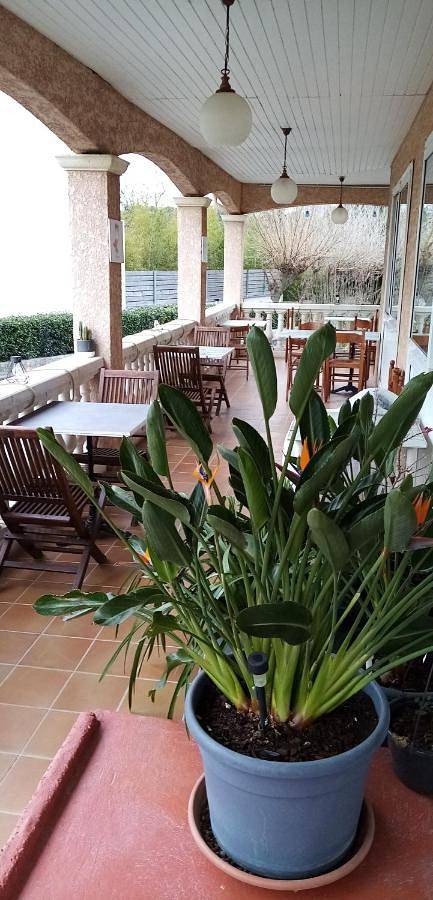 Hôtel pour 2 personnes, avec jardin et vue à Aujargues - 2