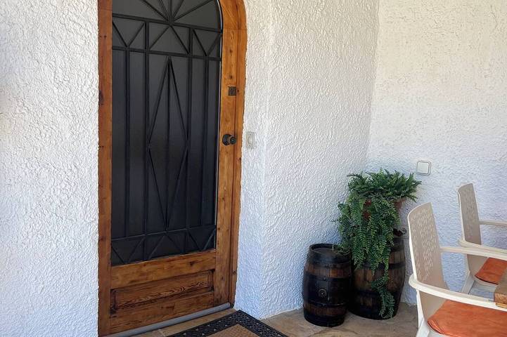 Charming  House with  spaciousGarden and Terrace in Miami Platja, Mont-roig del Camp