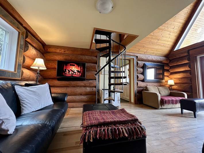 Cabane en bois pour 4 personnes, avec balcon ainsi que jardin et jacuzzi, animaux acceptés dans Canada - 3