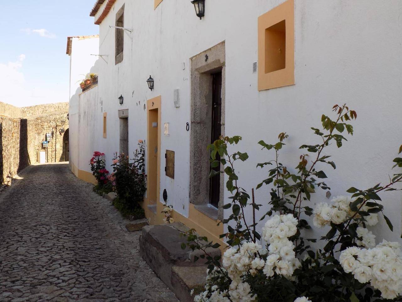 Apartamento inteiro, Casa O Arco Alojamento Local in Santa Maria de Marvão, Serra de São Mamede