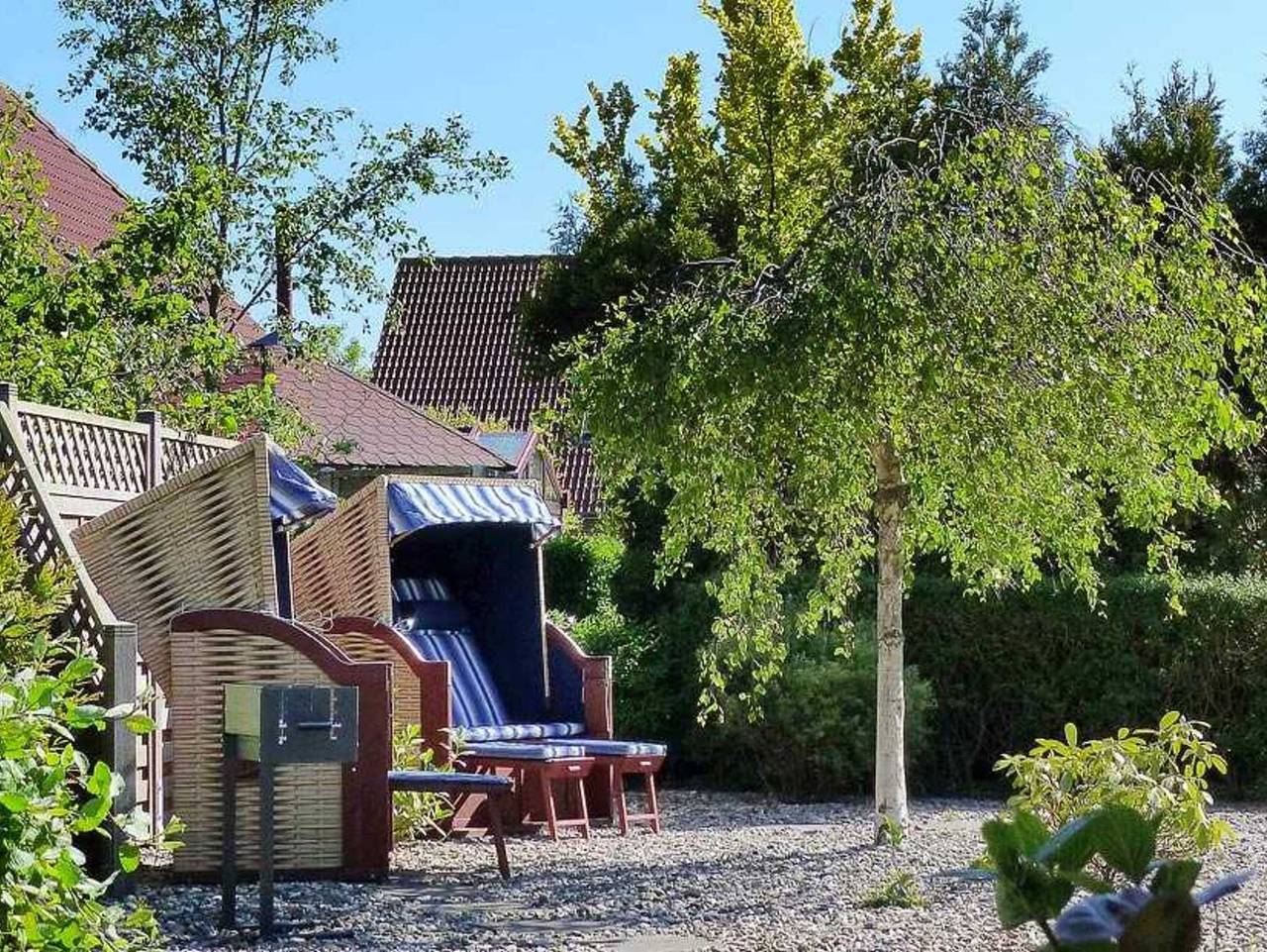 Ganze Ferienwohnung, Ferienwohnungen im Haus Teetied - Ferienwohnung Wulkje in Neuharlingersiel, Landkreis Wittmund