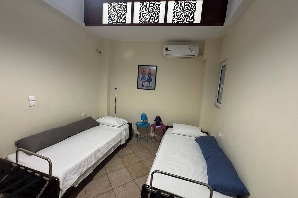 Appartement entier, Apartment with sea view in Agios Nikolaos in Plage d'Almyros (Agios Nikolaos), Crète du Nord