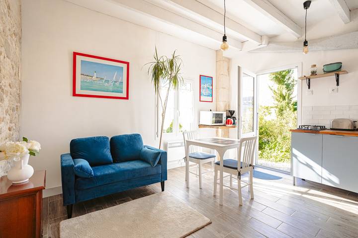 Gîte pour 2 personnes, avec Jardin à Bourgneuf (Charente-Maritime)