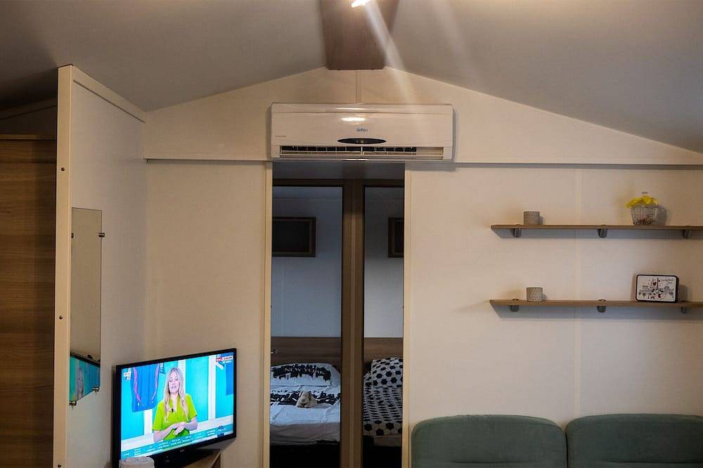 Mobilhome Familial 6/8 pers Confortable Et Climatise in Onzain, Région de Blois