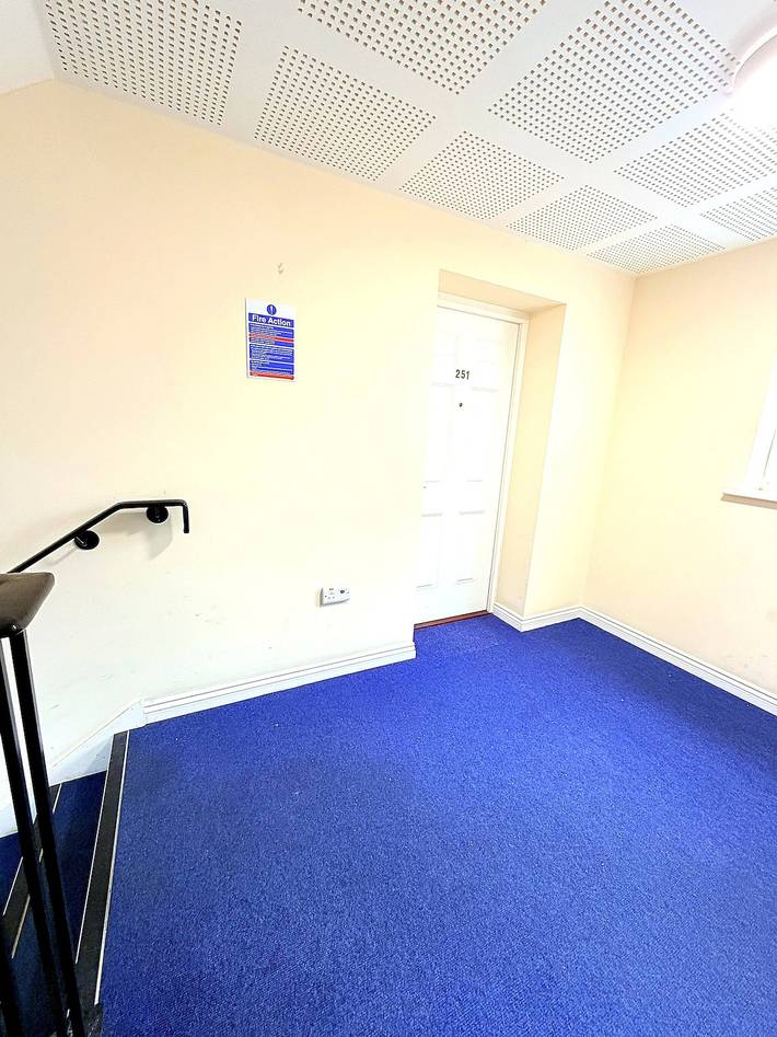Apartamento entero, Apartamento luminoso y acogedor de 1 cama con aparcamiento gratuito in Coventry, Birmingham y alrededores