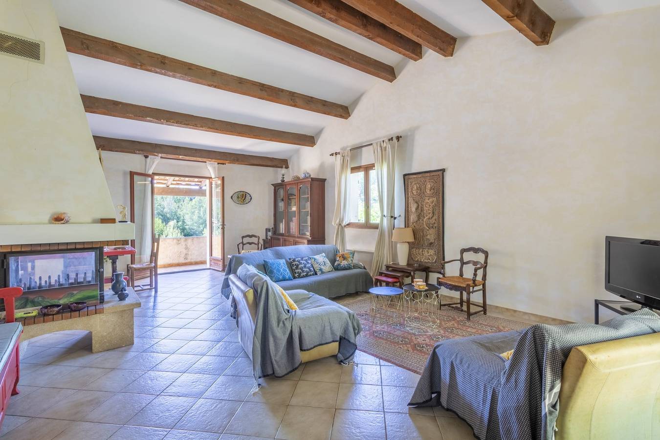 Ganze Wohnung, Ferienwohnung für 6 Personen mit Terrasse in Cassis, Nationalpark Calanques