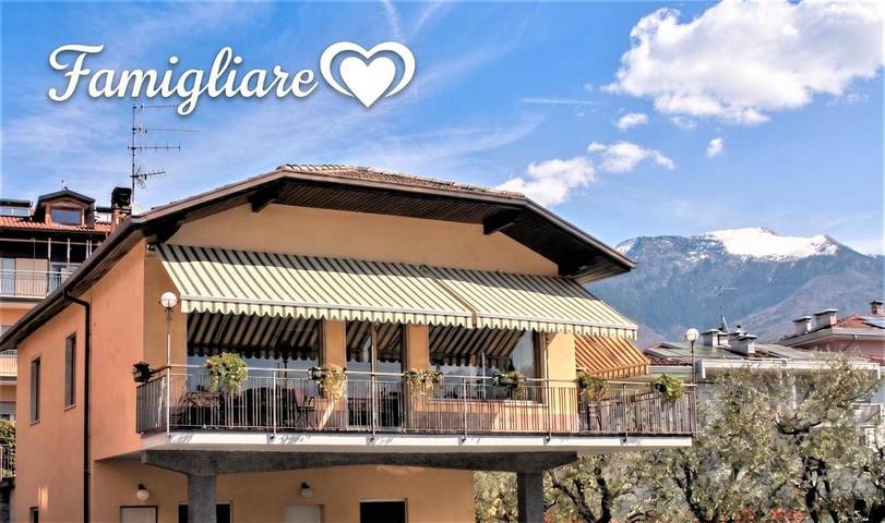 Chambre d’hôte pour 2 personnes, avec terrasse ainsi que jardin et vue à Riva del Garda