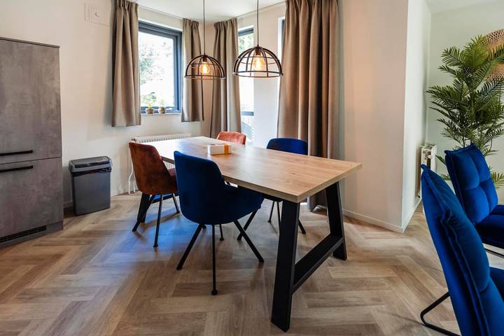 Holiday home for 6 people with garden in Betuwe