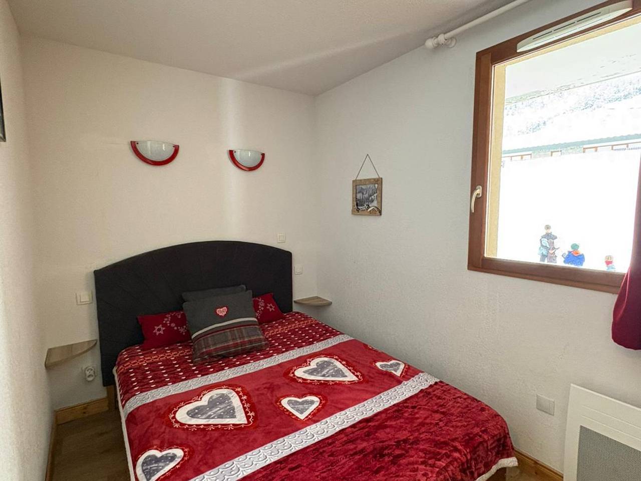 Entire apartment, Duplex apartment for 6, terrace, connectivity, parking in Aussois, Saint-Jean-de-Maurienne region