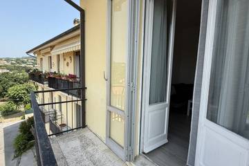 Ferienwohnung für 8 Personen, mit Balkon/Terrasse in Sirolo
