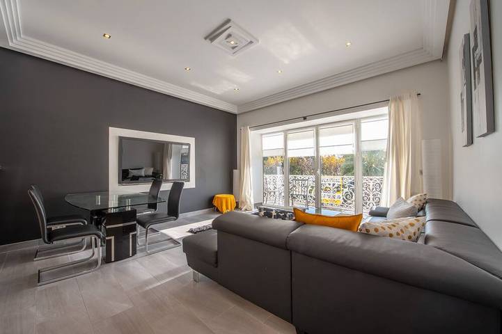 Appartement de vacances pour 4 personnes, avec terrasse, animaux acceptés